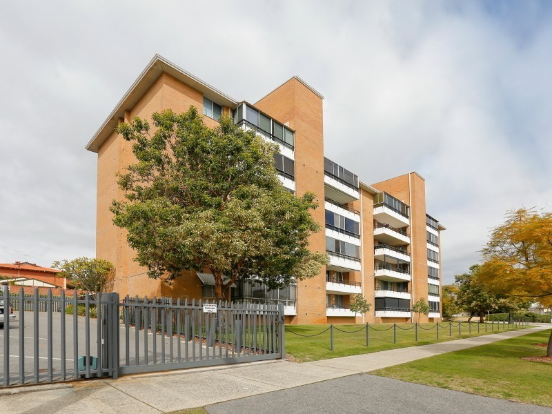 12/48 McMaster Street, Victoria Park WA 6100