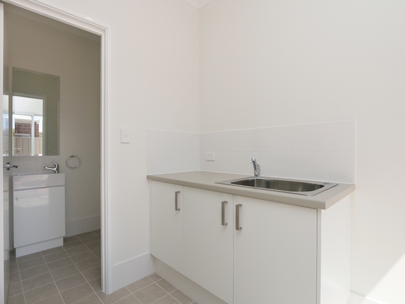 13A McMillan Street, Victoria Park WA 6100