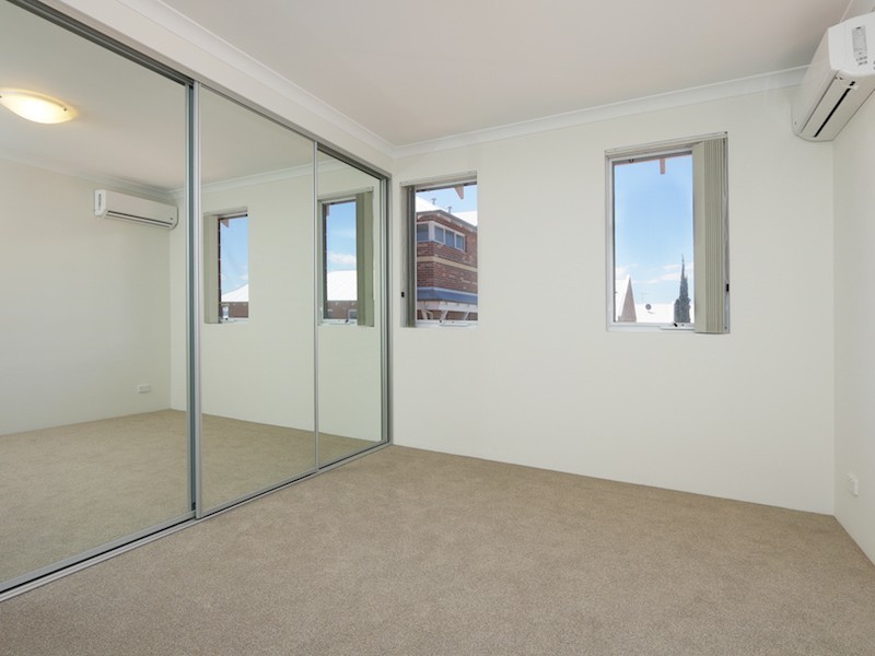 13A McMillan Street, Victoria Park WA 6100