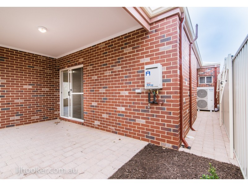 74 Chapman Road, Bentley WA 6102