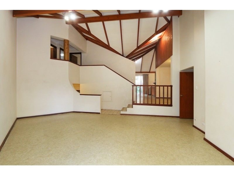 400 Lesmurdie Road, Lesmurdie WA 6076