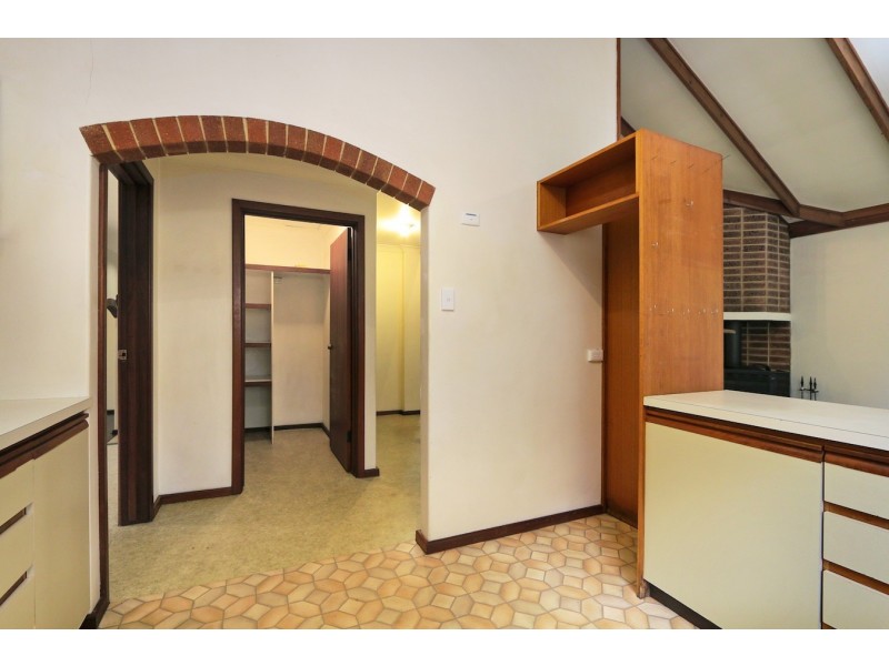 400 Lesmurdie Road, Lesmurdie WA 6076