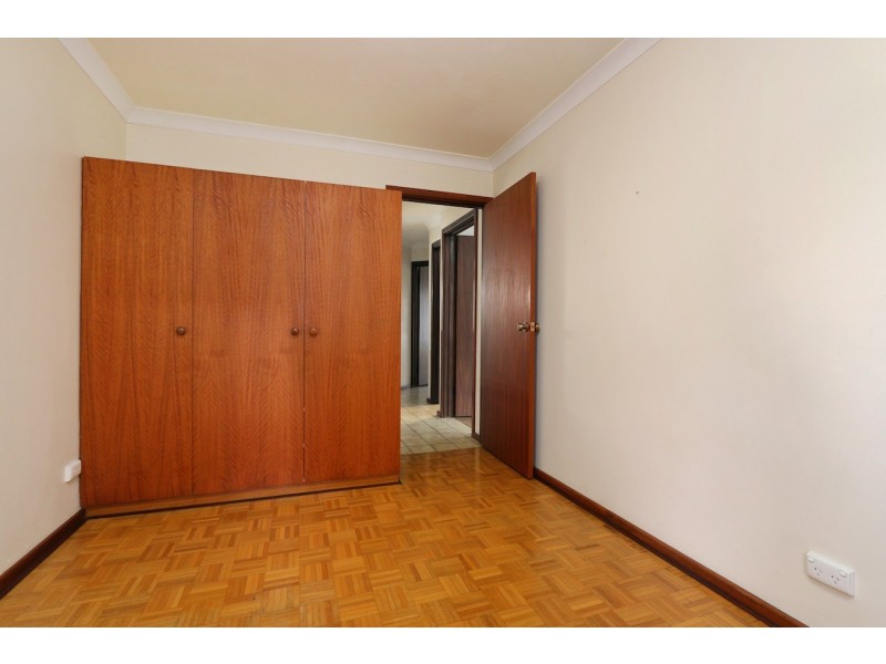 400 Lesmurdie Road, Lesmurdie WA 6076