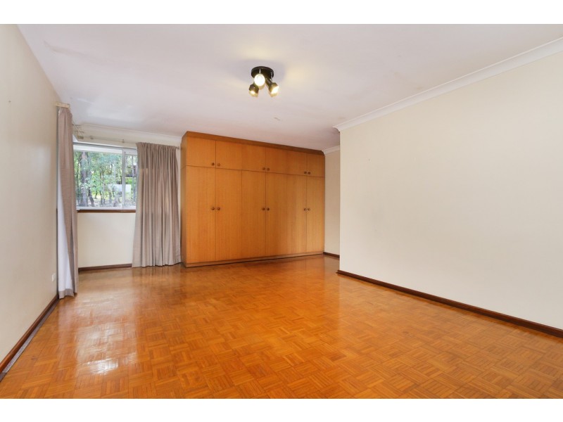 400 Lesmurdie Road, Lesmurdie WA 6076