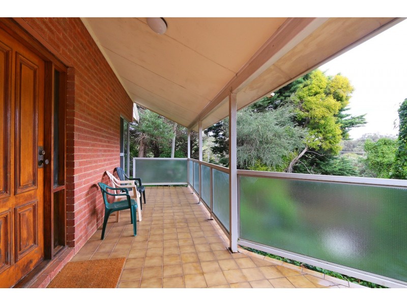 400 Lesmurdie Road, Lesmurdie WA 6076