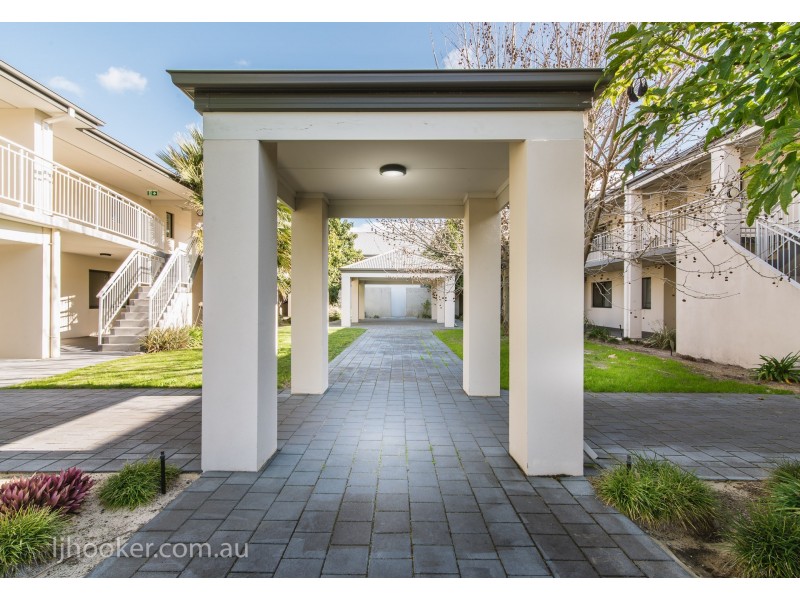 20/27-33 Burton Street, Bentley WA 6102