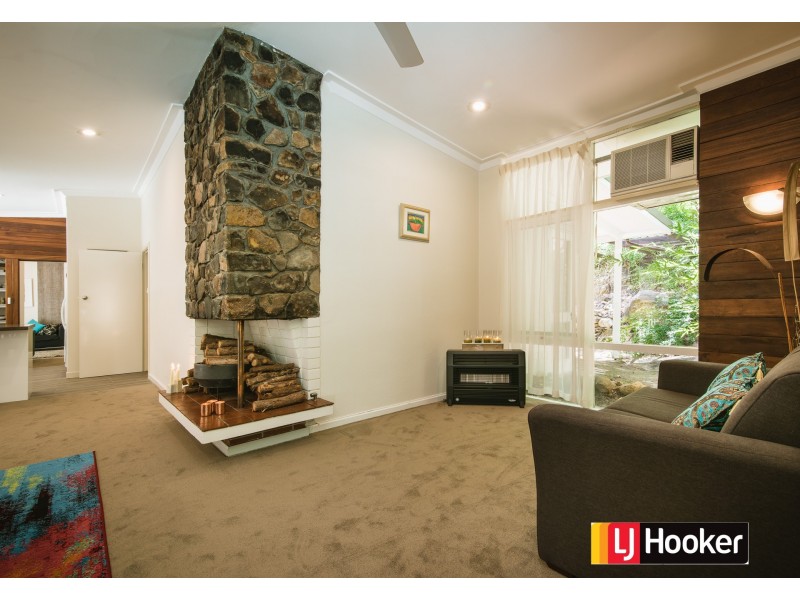 70 Spring Road, Kalamunda WA 6076