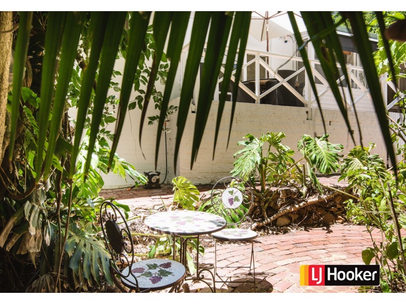 70 Spring Road, Kalamunda WA 6076