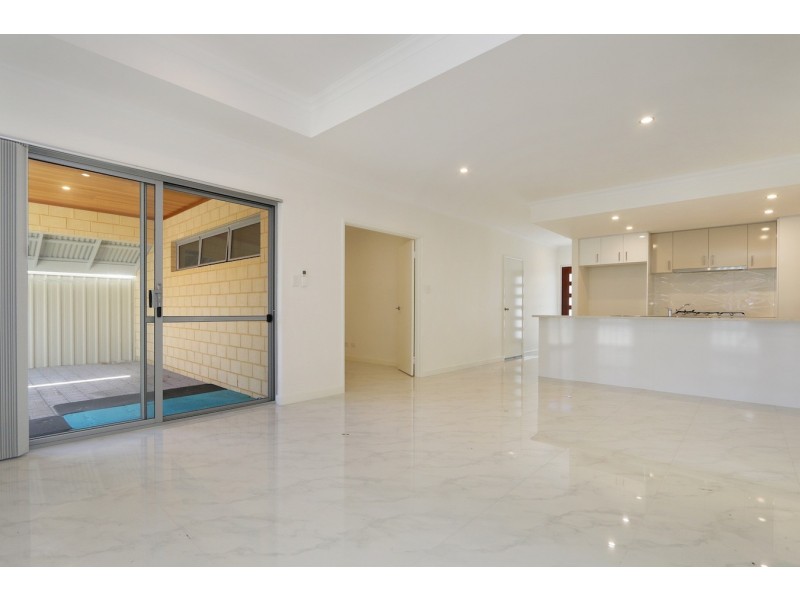 21C Chichester Way, Nollamara WA 6061