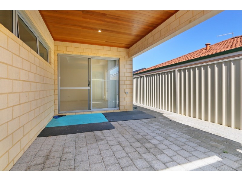 21C Chichester Way, Nollamara WA 6061