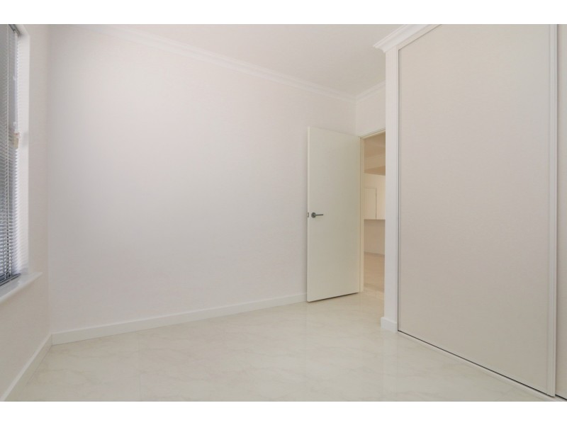 21C Chichester Way, Nollamara WA 6061