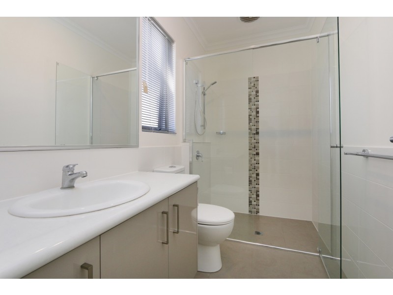 21C Chichester Way, Nollamara WA 6061
