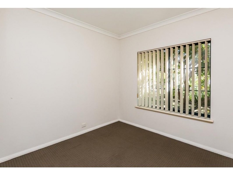 2/8 King George Street, Victoria Park WA 6100