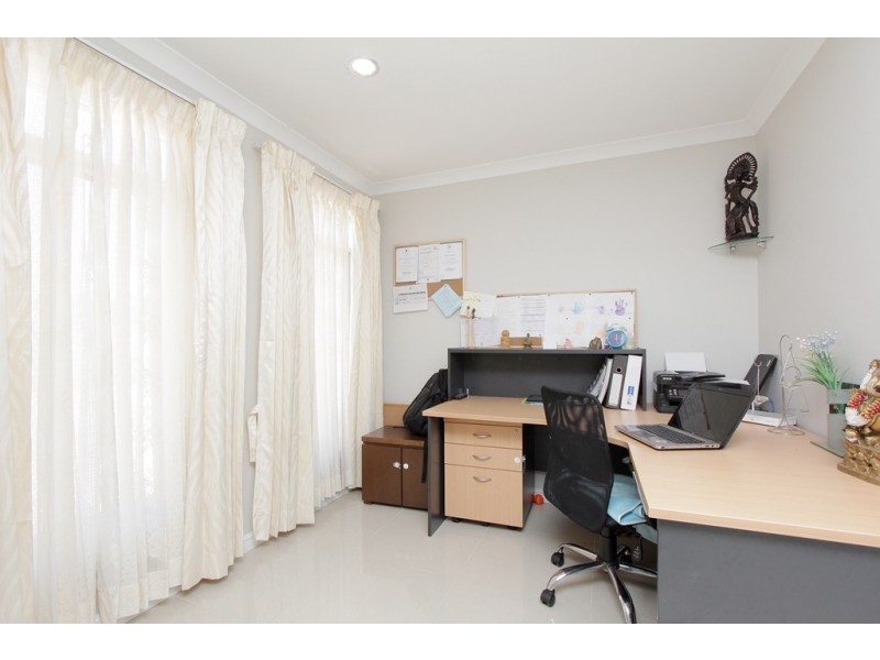 100A Gerard Street, East Cannington WA 6107