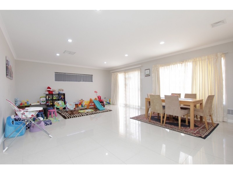 100A Gerard Street, East Cannington WA 6107