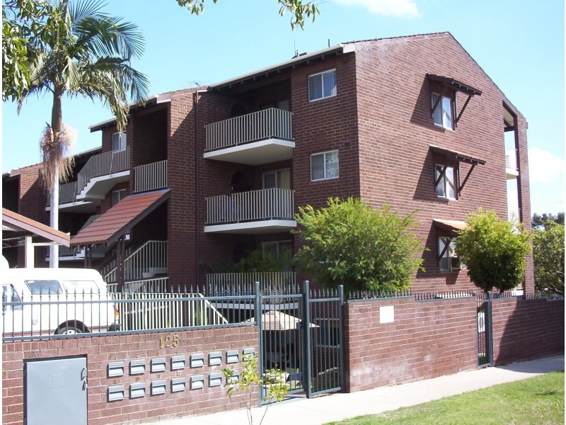 14/125 Gloucester Street, Victoria Park WA 6100