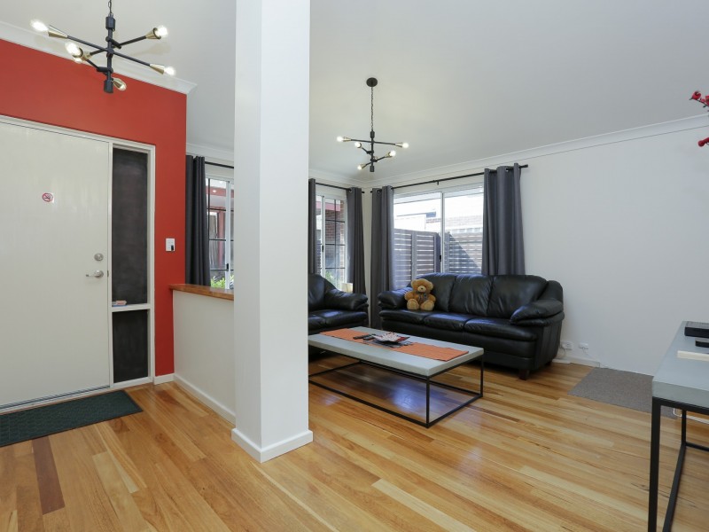 12B Gresham Street, Victoria Park WA 6100