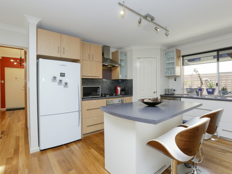 12B Gresham Street, Victoria Park WA 6100
