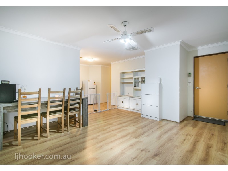 2/62 Temple Street, Victoria Park WA 6100