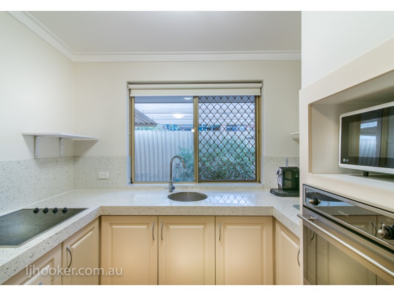 2/62 Temple Street, Victoria Park WA 6100