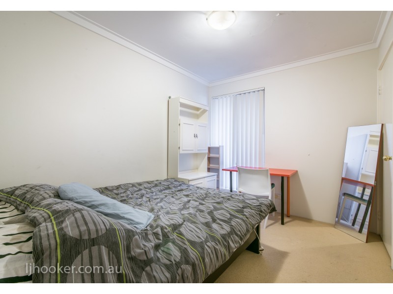 2/62 Temple Street, Victoria Park WA 6100