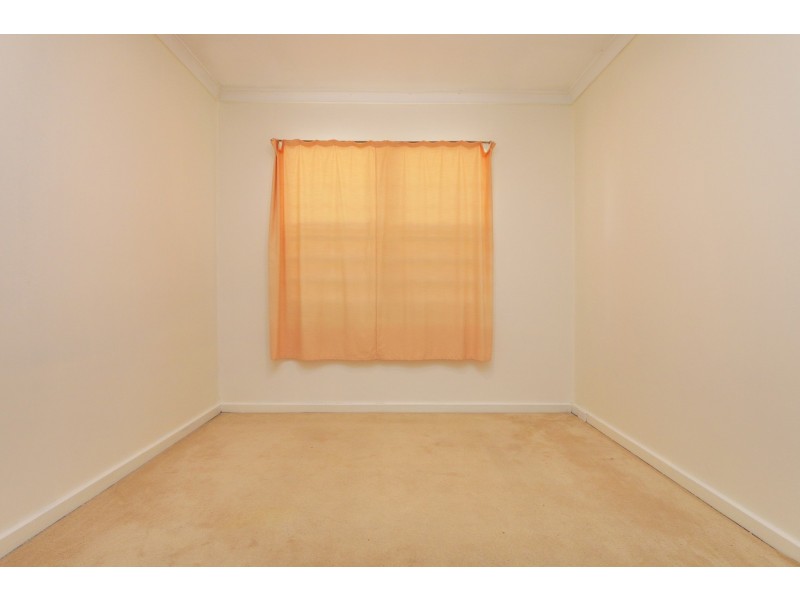 8 Beaconsfield Street, St James WA 6102
