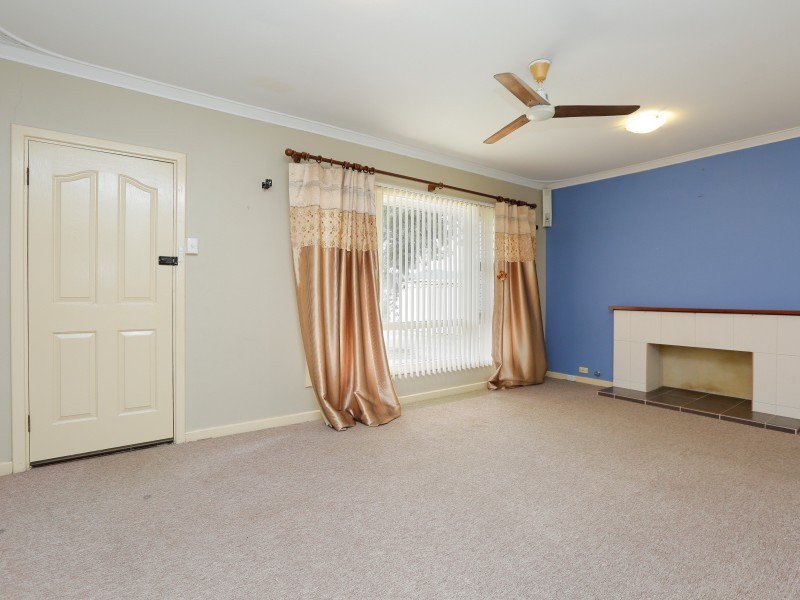 7 Devine Street, Maddington WA 6109