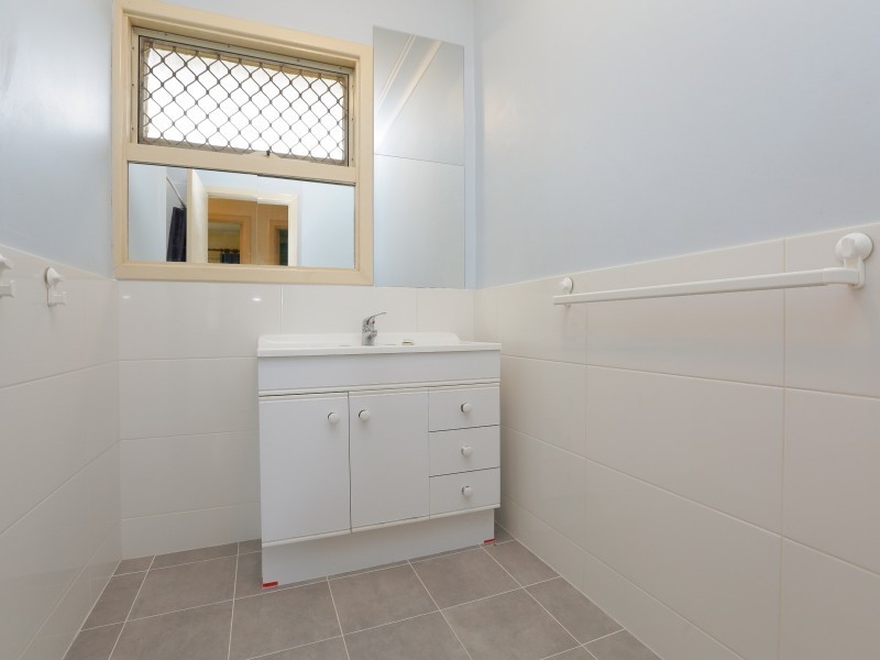 7 Devine Street, Maddington WA 6109