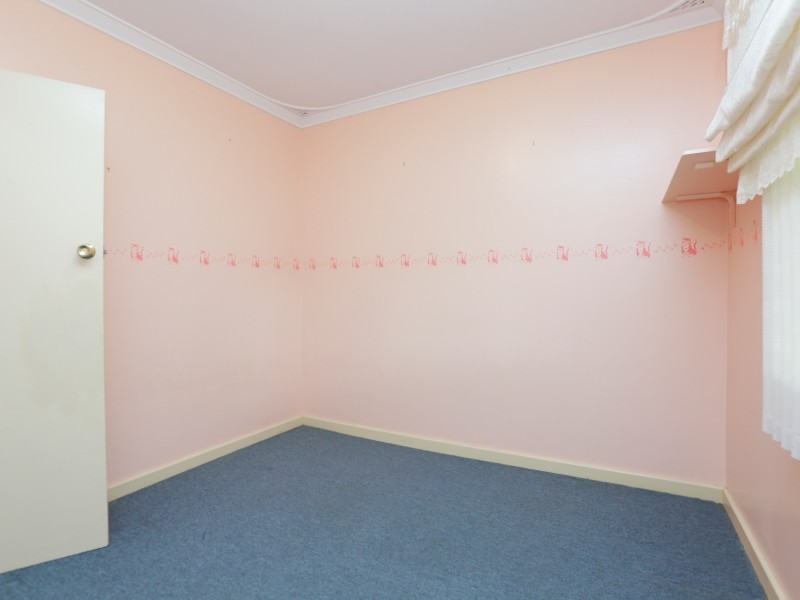 7 Devine Street, Maddington WA 6109