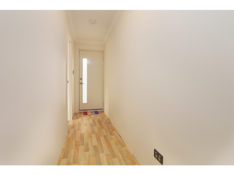 4 Telopea Way, Piara Waters WA 6112