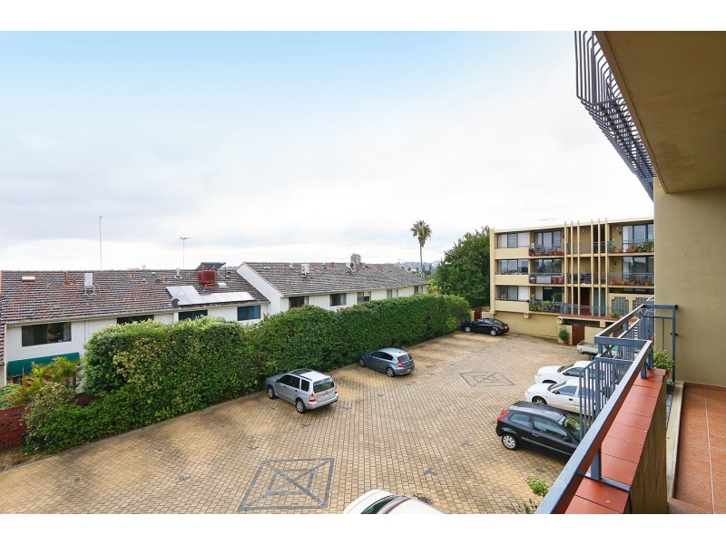 20/16 Hensman Street, South Perth WA 6151