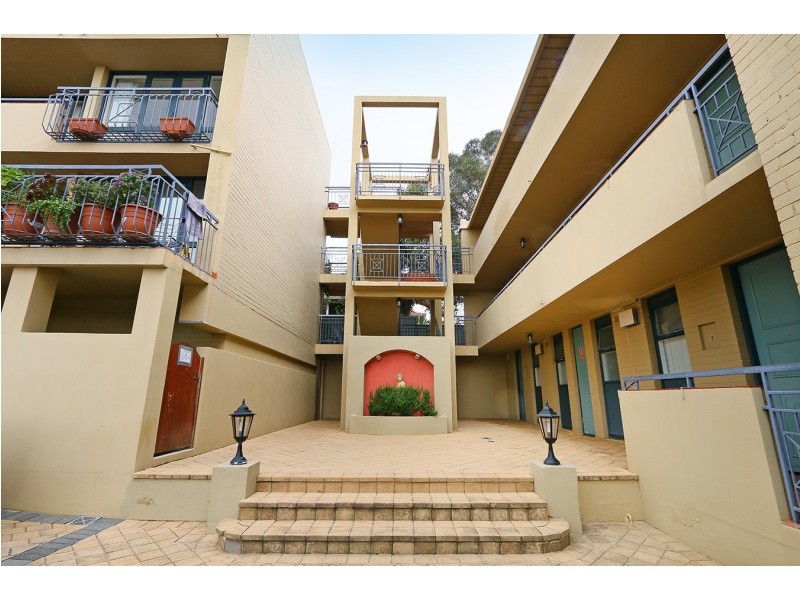 20/16 Hensman Street, South Perth WA 6151