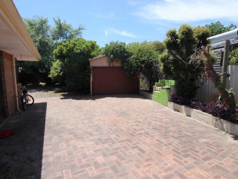 13 Millar Place, Willetton WA 6155