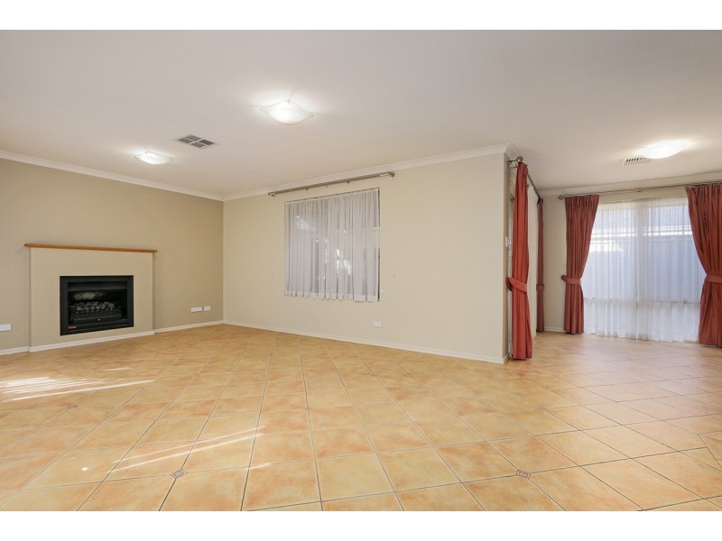 63A Cranford Avenue, Brentwood WA 6153