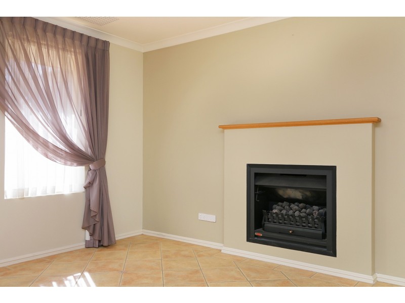 63A Cranford Avenue, Brentwood WA 6153