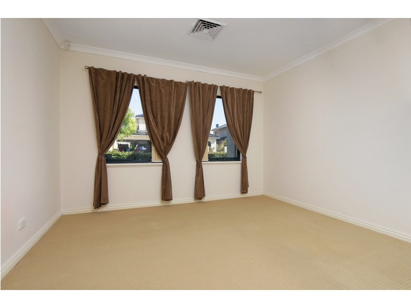 53 Kembla Circle, Madeley WA 6065