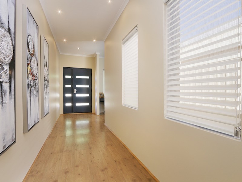 92 Amherst Road, Canning Vale WA 6155