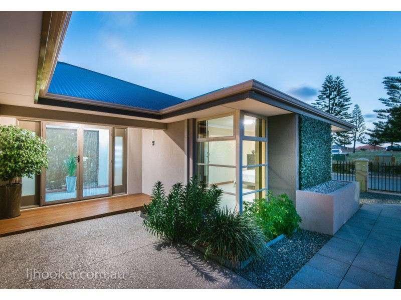 34 Northport Boulevard, Wannanup WA 6210