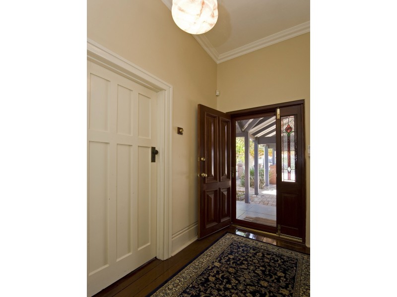 50 Cargill Street, Victoria Park WA 6100