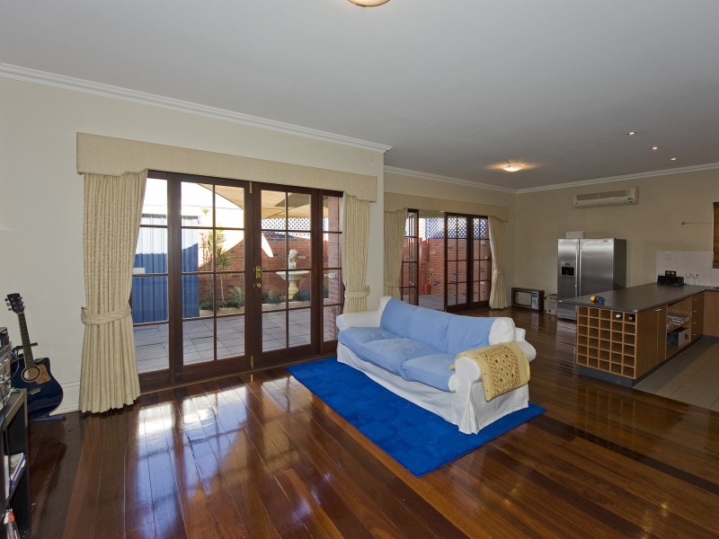 50 Cargill Street, Victoria Park WA 6100