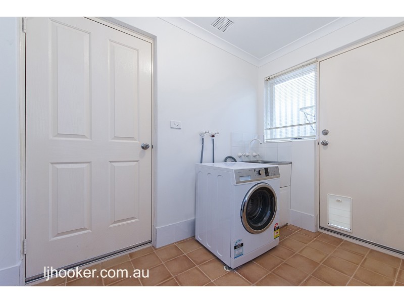 66D Teague Street, Victoria Park WA 6100