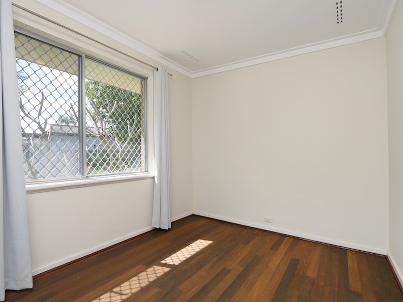 24 Boulder Street, Bentley WA 6102