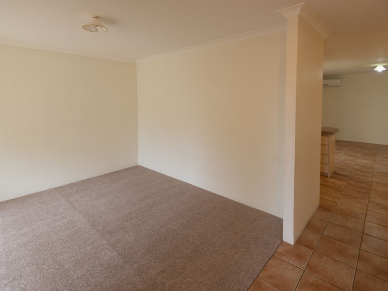 2/257 Surrey Road, Kewdale WA 6105