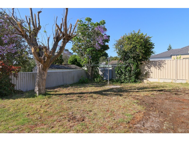 108 Jarrah Road, St James WA 6102