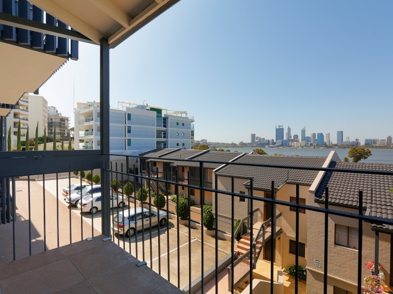 21/172 Mill Point Road, South Perth WA 6151
