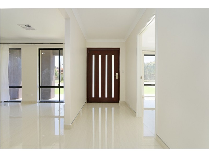 2 Carcoo Court, Beckenham WA 6107