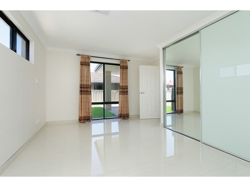 2 Carcoo Court, Beckenham WA 6107