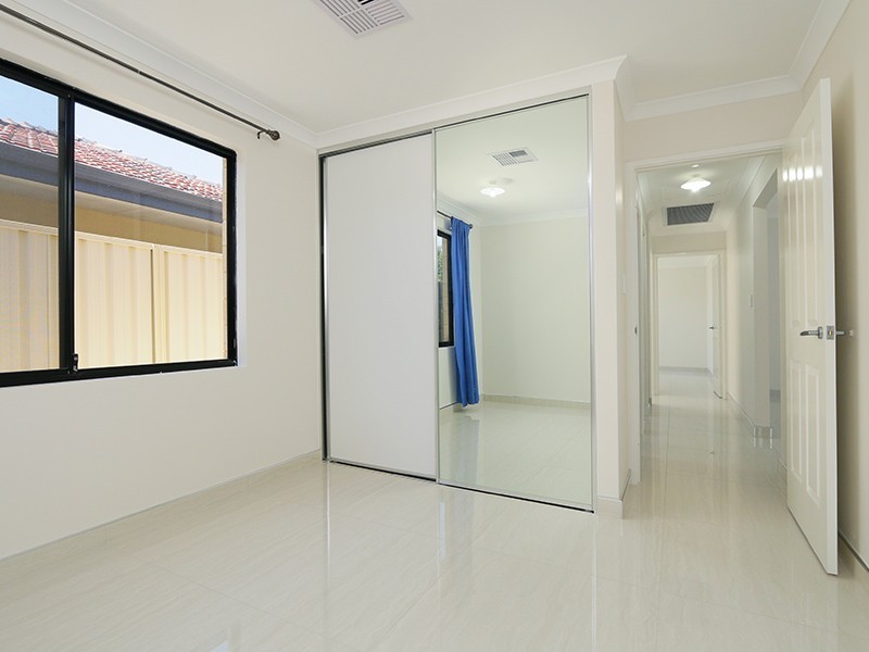 2 Carcoo Court, Beckenham WA 6107