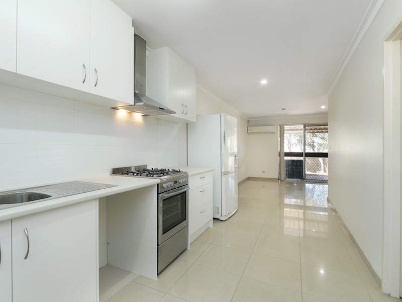 4/191 Manning Road, Bentley WA 6102