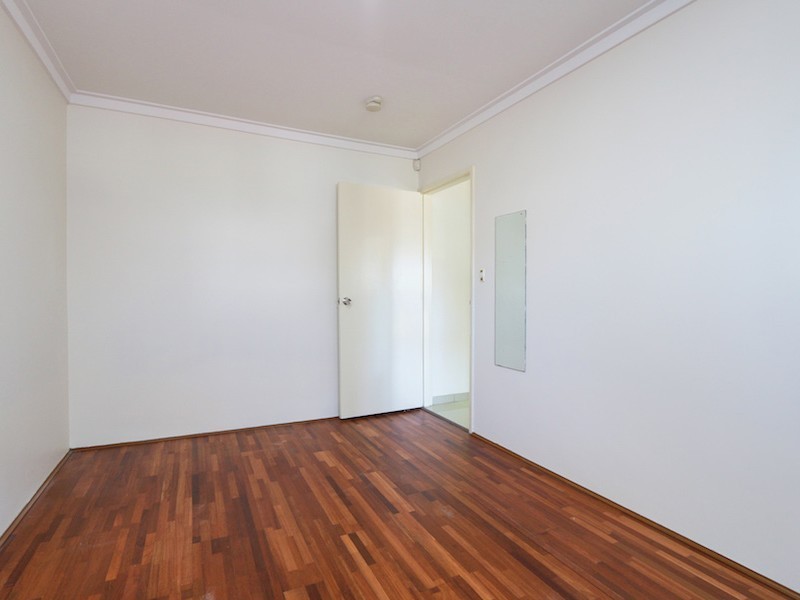 4/191 Manning Road, Bentley WA 6102
